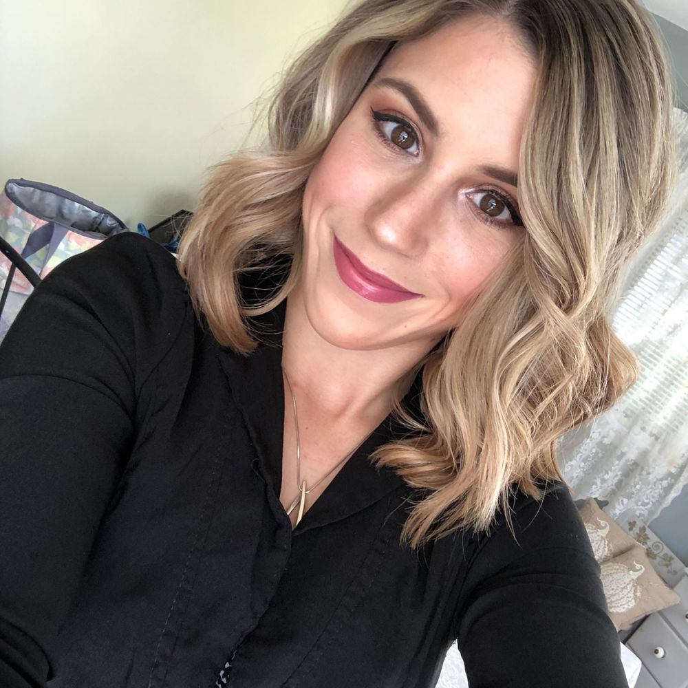 Meet your Posher, Stacy